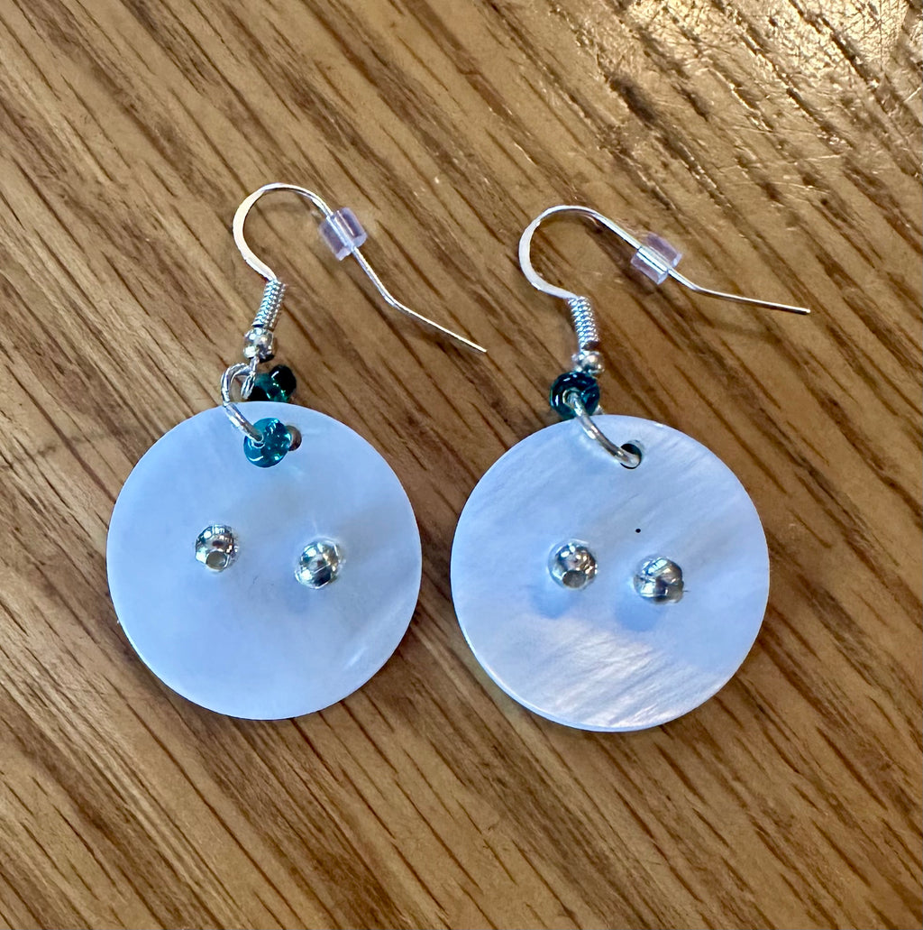 Small Mother of Pearl Earring's