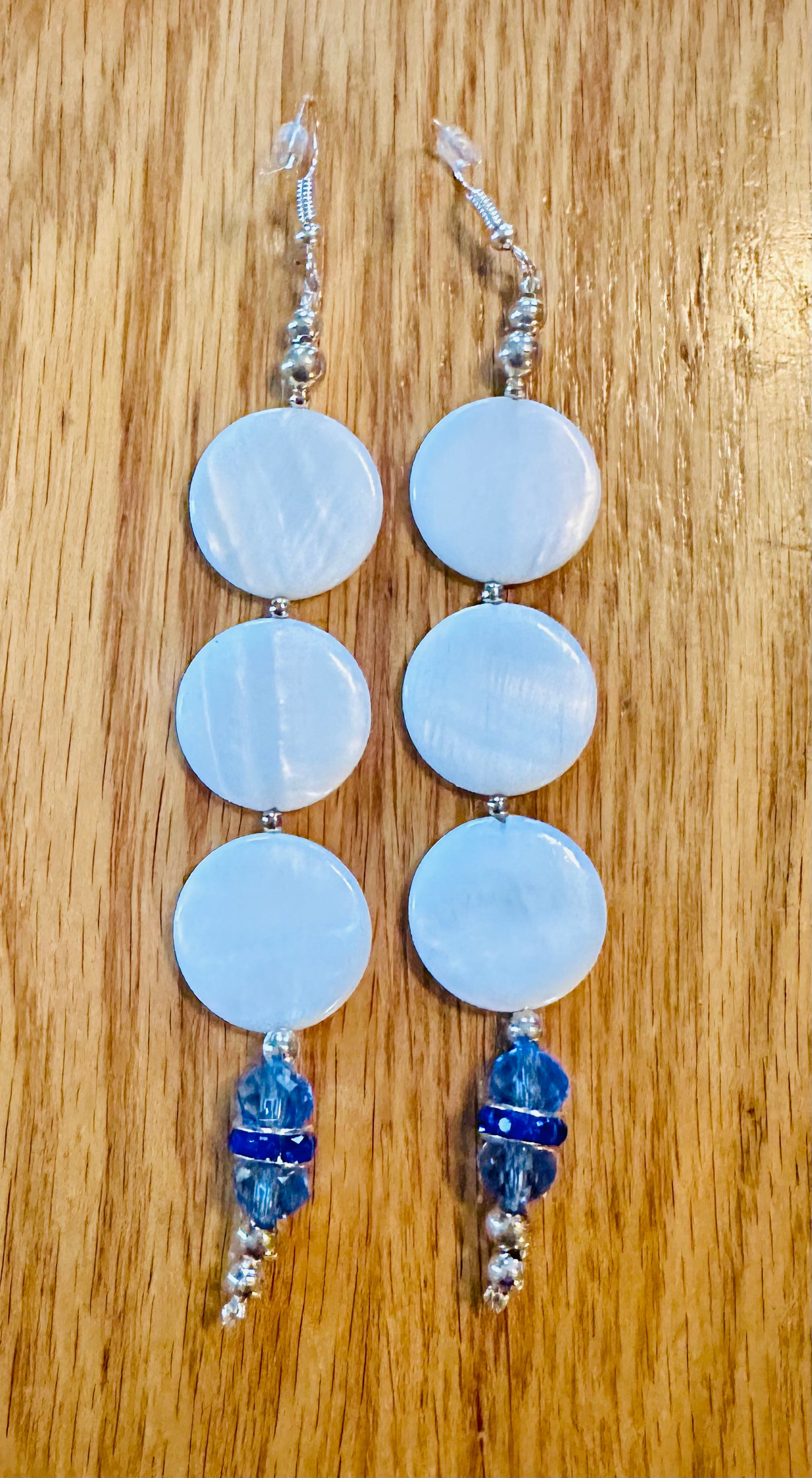 Mother of Pearl Dangle Earring's